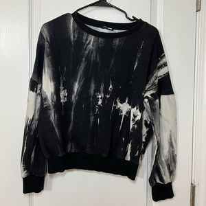 Fashion Nova Crewneck